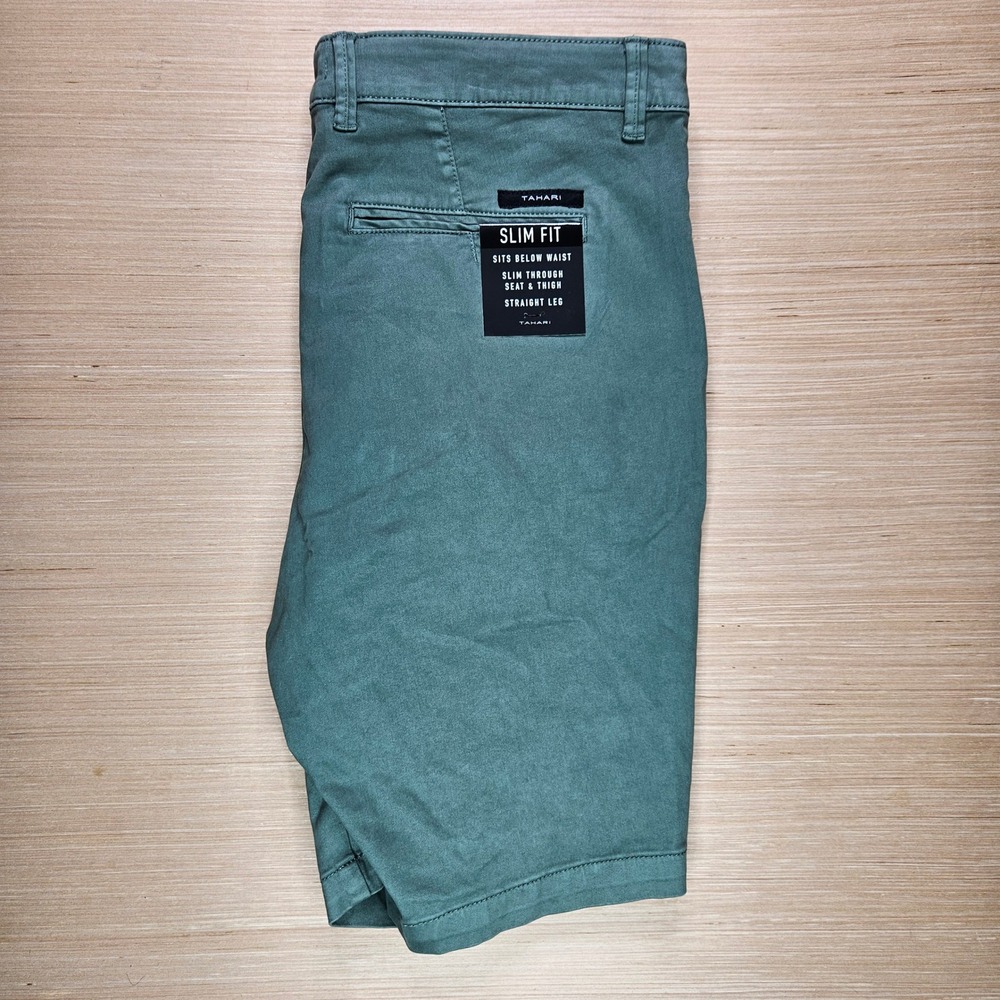 Tahari Mens Slim Fit Stretch Flat Front Chino Shorts Green Size 36 NEW